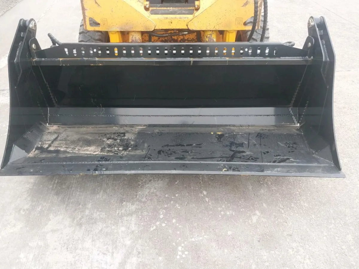 4in1 Bucket to suit skidsteer - Image 2
