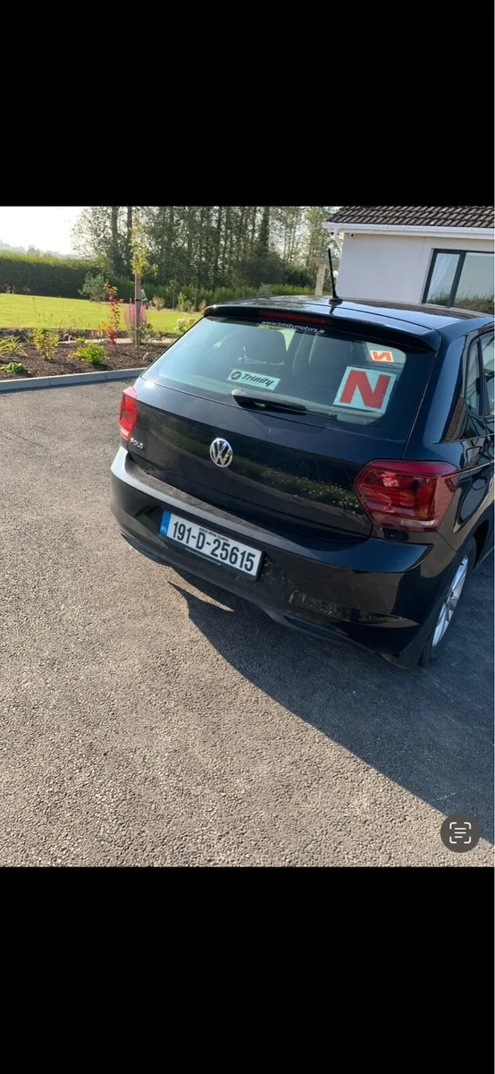 191 Volkswagen Polo 1.0 - Image 2