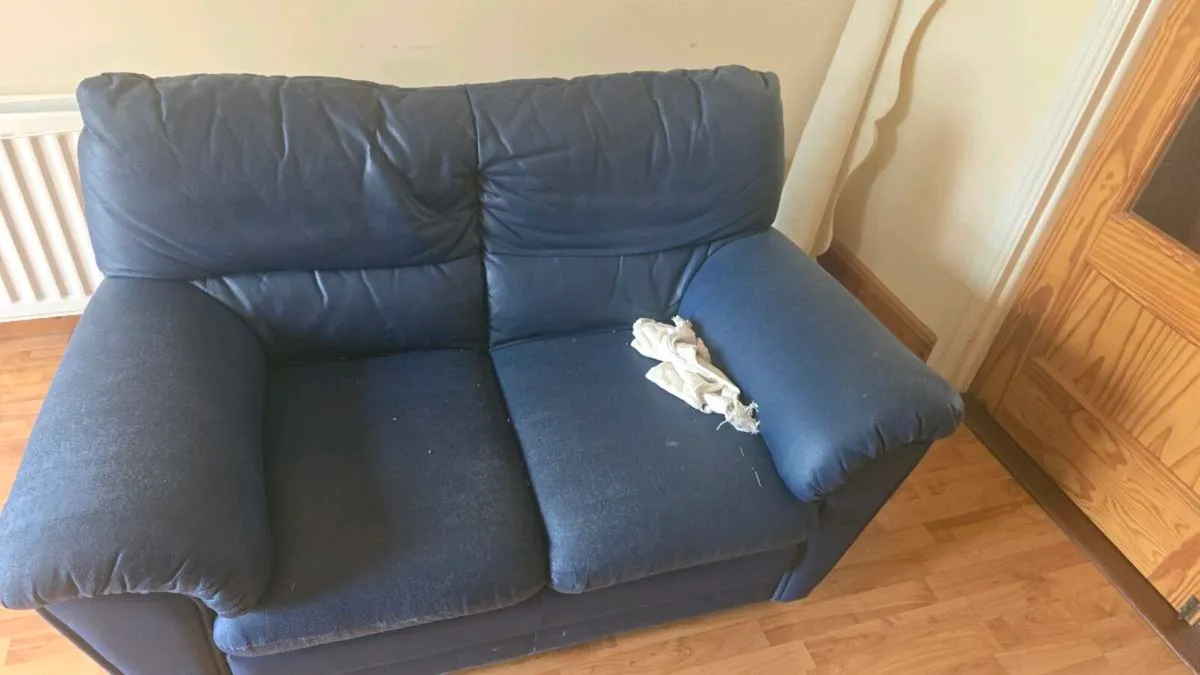 3 + 2 Couch - Image 2