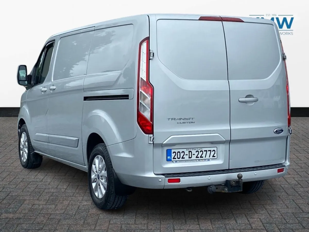 Ford Transit Custom 2.0 TDCI SWB Limited - Image 4