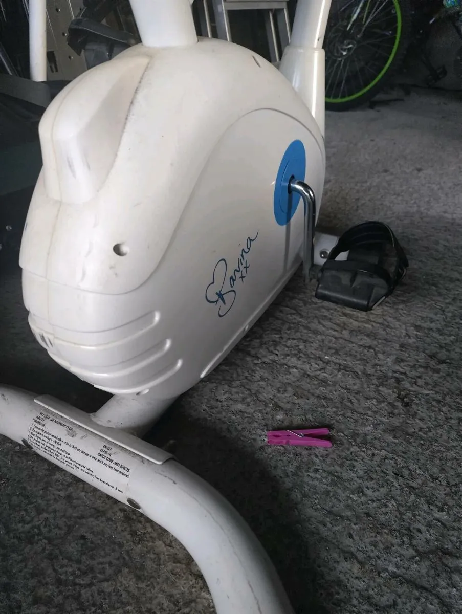 Exercise bike - Image 2