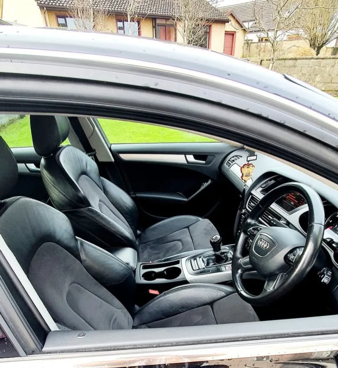 Audi A4 2013 - Image 2