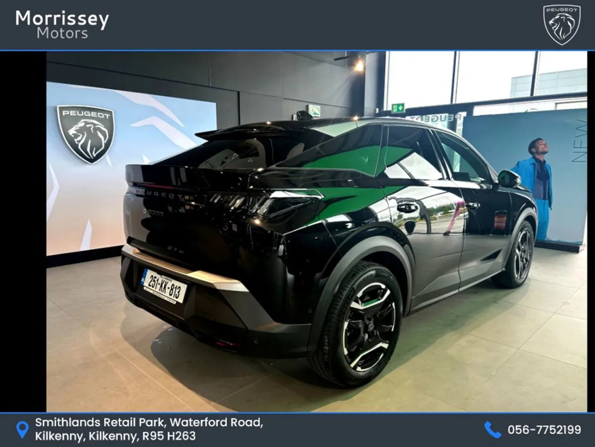 Peugeot 3008 Allure 73kwh 210BHP 4DR - Image 4
