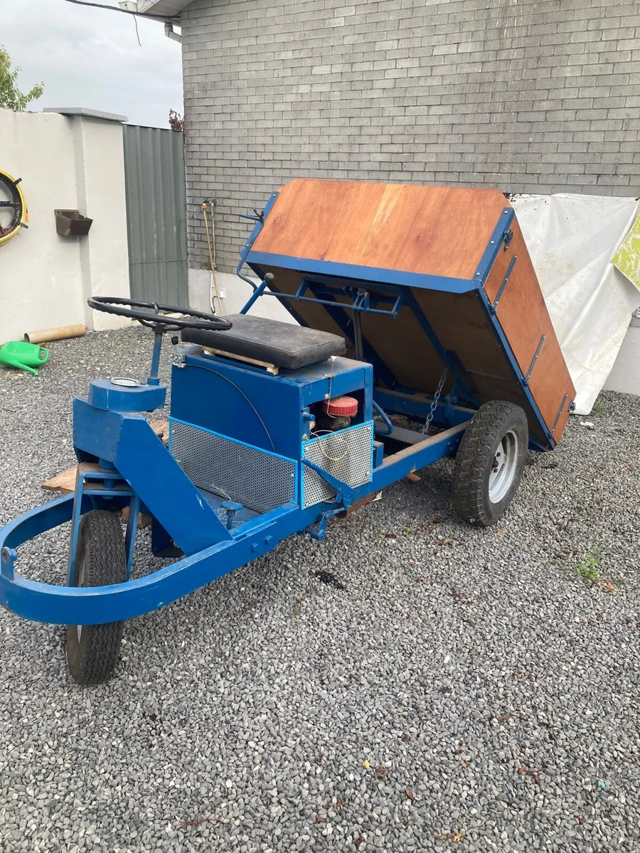Martian bonzer station wagon - Image 1