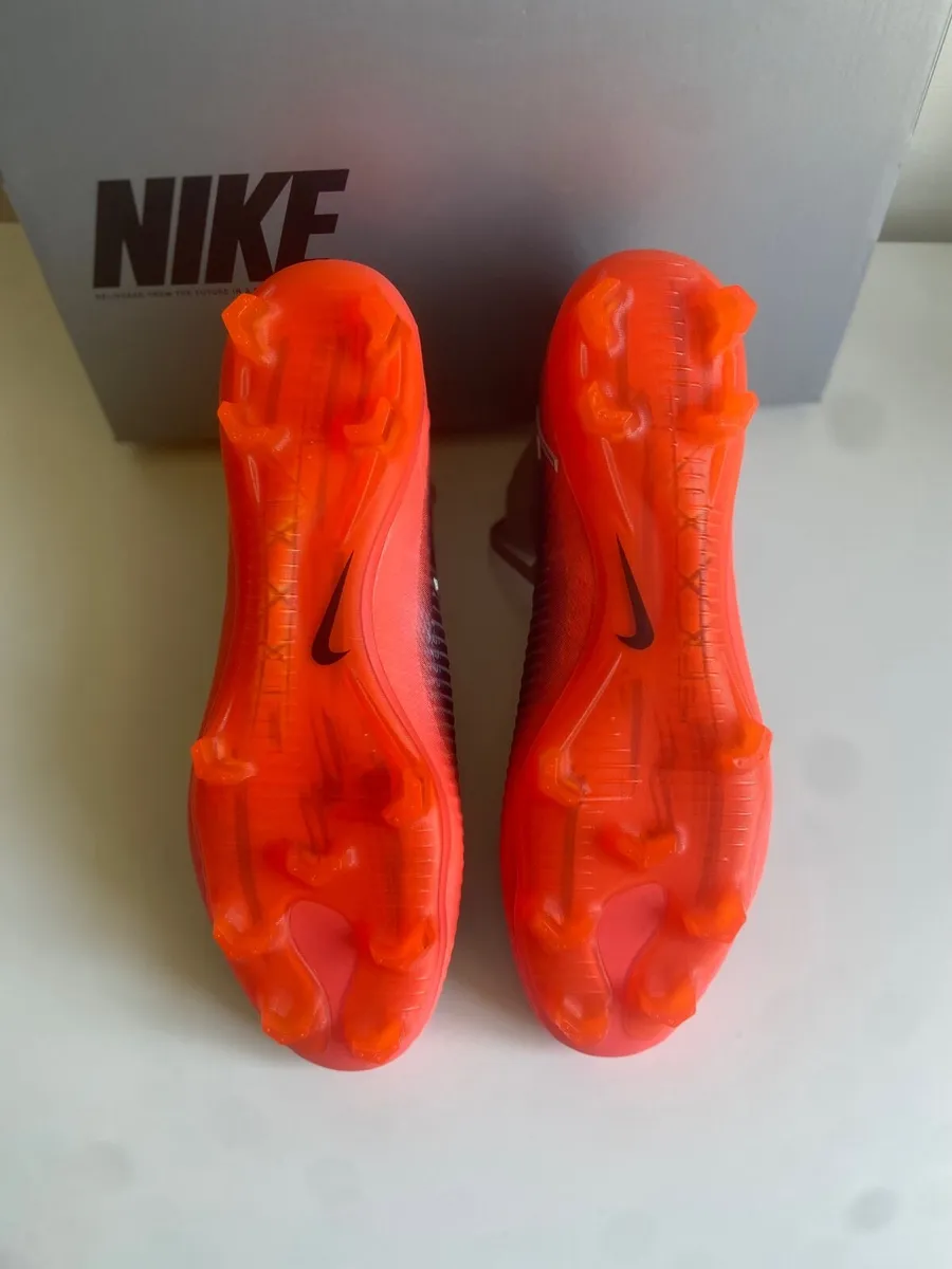 NIKE MERCURIAL ELITE FG CR7 LIMETED EDITION UK8.5 - Image 2