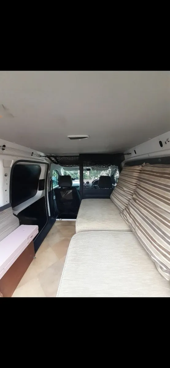 Volkswagen Caddy 2013 - Image 4