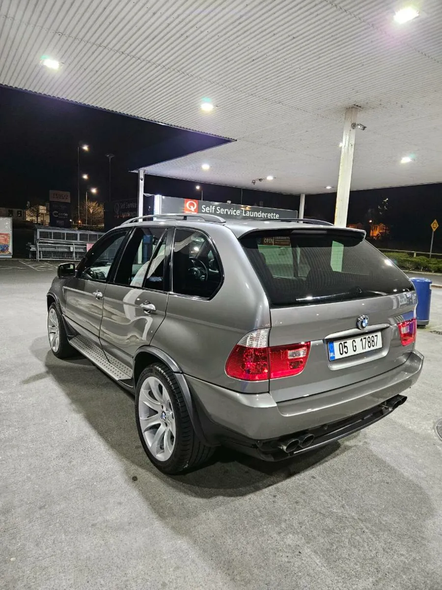 Bmw x5 - Image 1