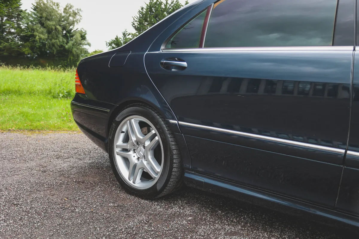 2004 Mercedes-Benz S55 AMG - Image 4