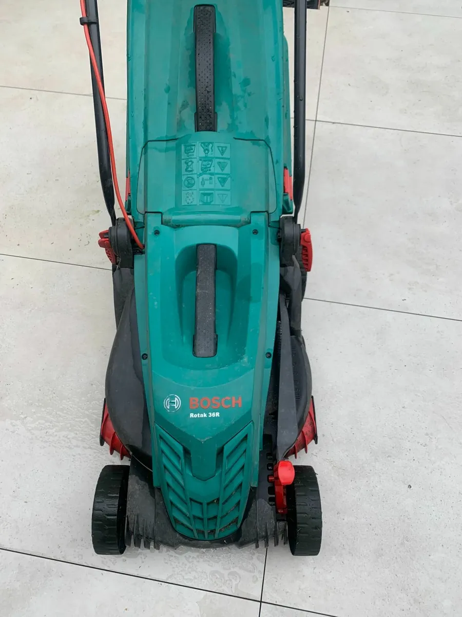 Bosch Rotak 36R Corded Lawnmower - Image 1