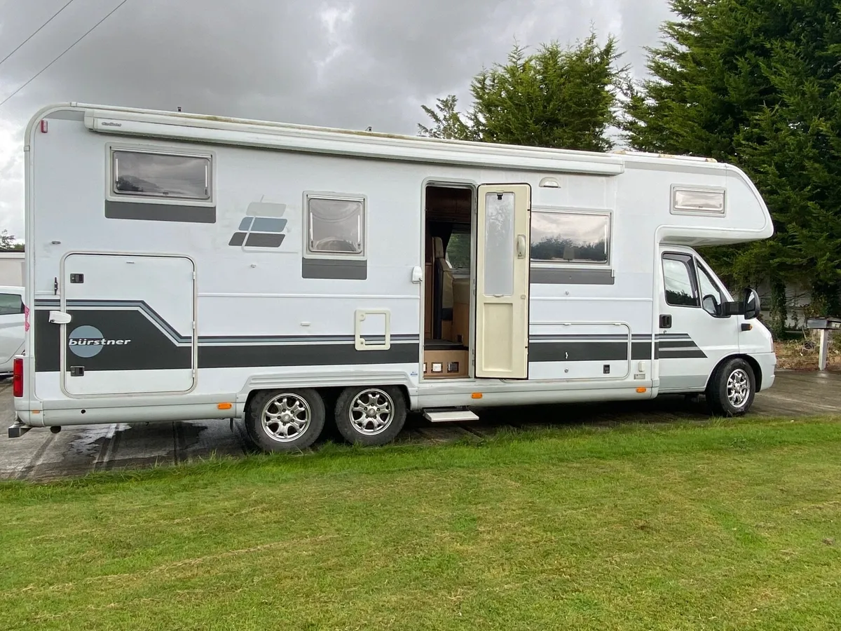 2004 Bürstner A747-2 6 Berth Motorhome - Image 4