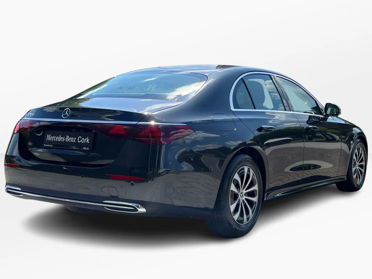 Mercedes-Benz E-Class E 220D Avantgarde Plus - Image 3