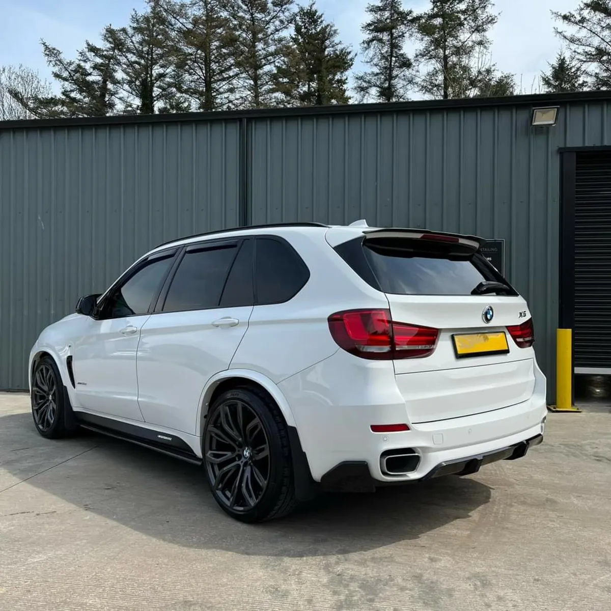 BMWX5 - Image 4