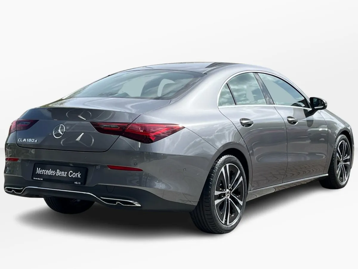 Mercedes-Benz CLA 180D Progressive Line Plus - Image 3