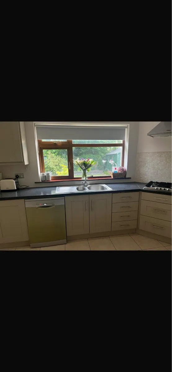 Kitchen - Image 4