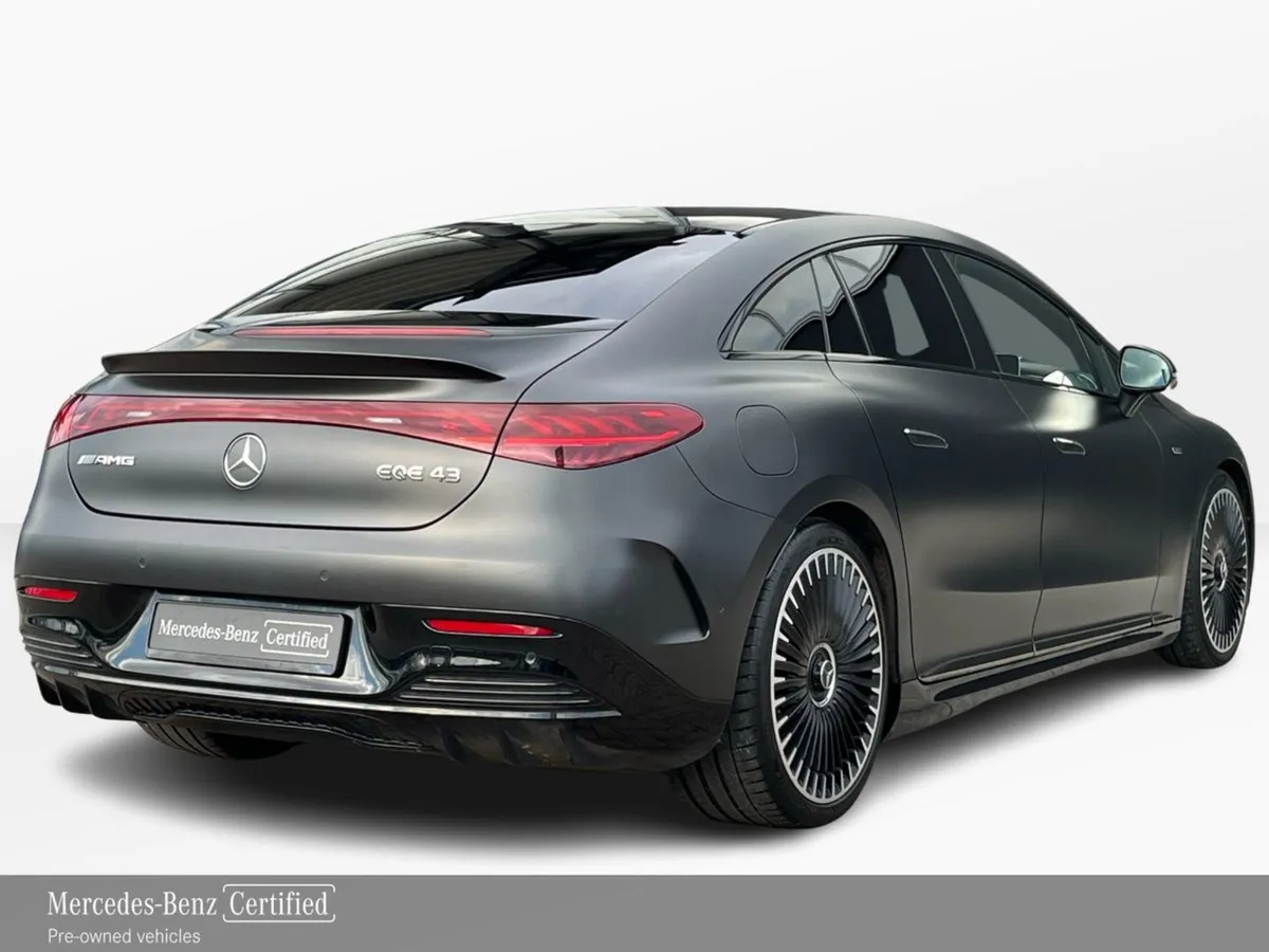 Mercedes-Benz EQE AMG EQE 43 4matic - Image 3