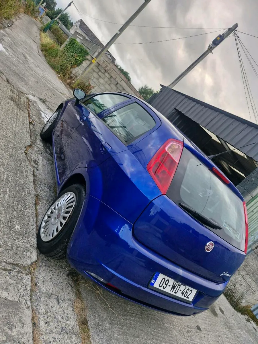 Fiat punto low mileage - Image 4