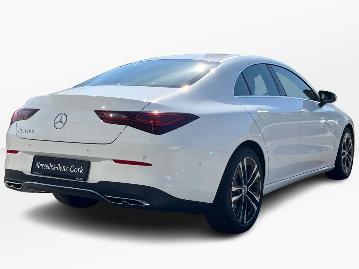 Mercedes-Benz CLA 180 Progressive Edition Coupe - Image 3