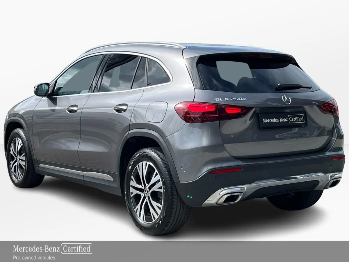 Mercedes-Benz GLA 250e Progressive Automatic Phev - Image 4