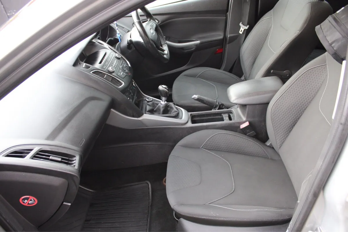 151 Ford Focus 1.6 Diesel - Fresh NCT and Tax - Image 4