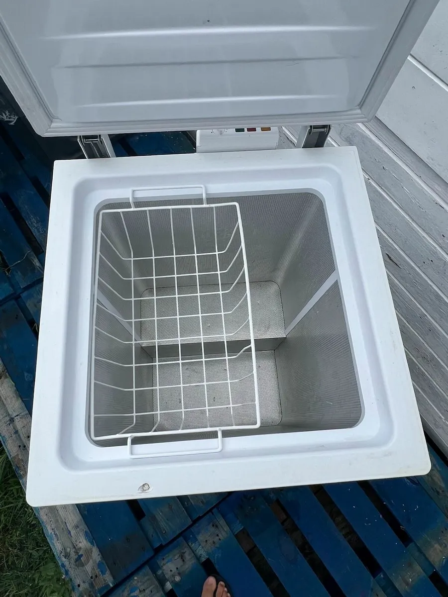 Beko Freestanding Small Chest Freezer w  Freezer G - Image 1