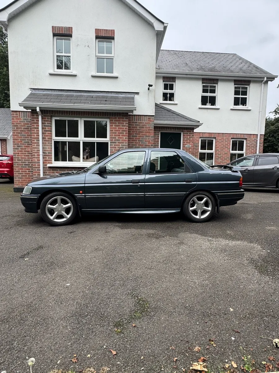 Ford escort - Image 1