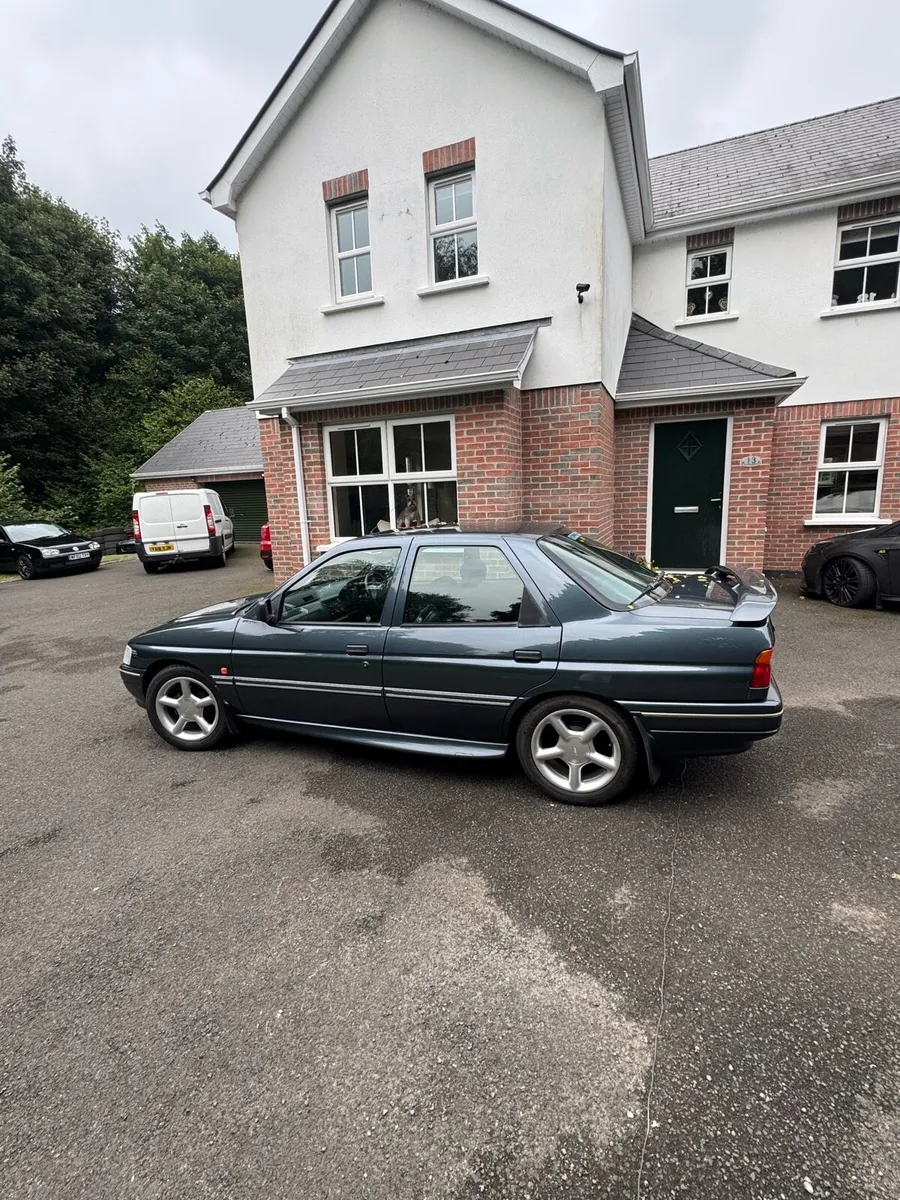 Ford escort - Image 2