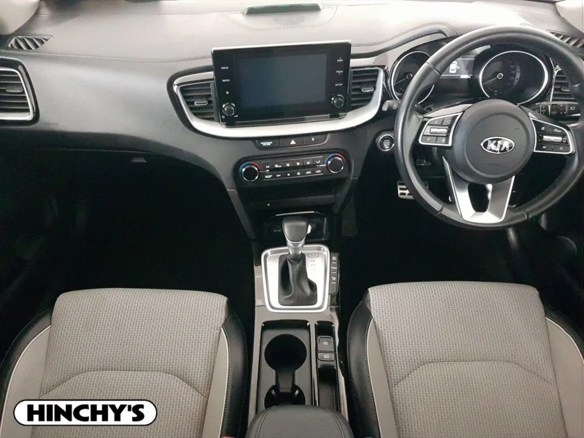 Kia Xceed 1.6 GDI Plug-in Hybrid - Image 2