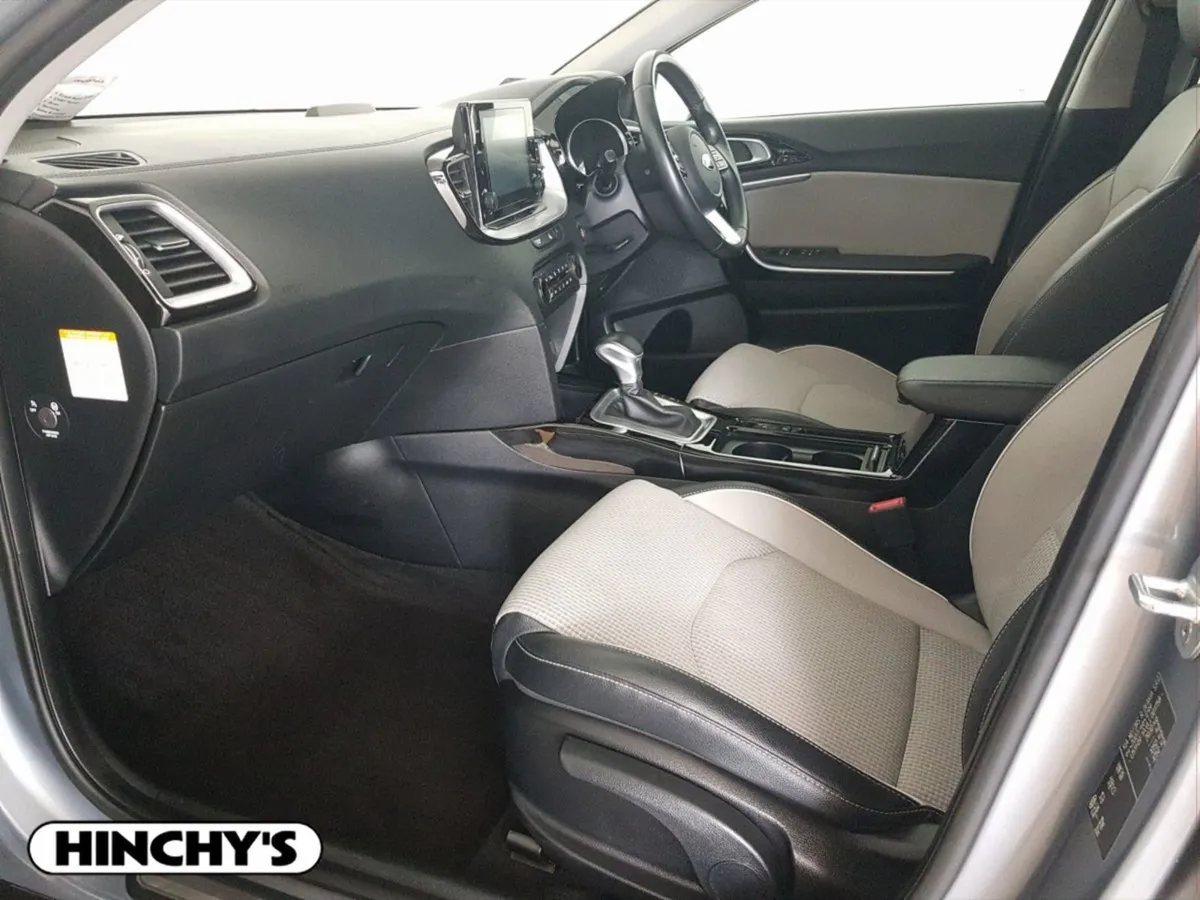 Kia Xceed 1.6 GDI Plug-in Hybrid - Image 4