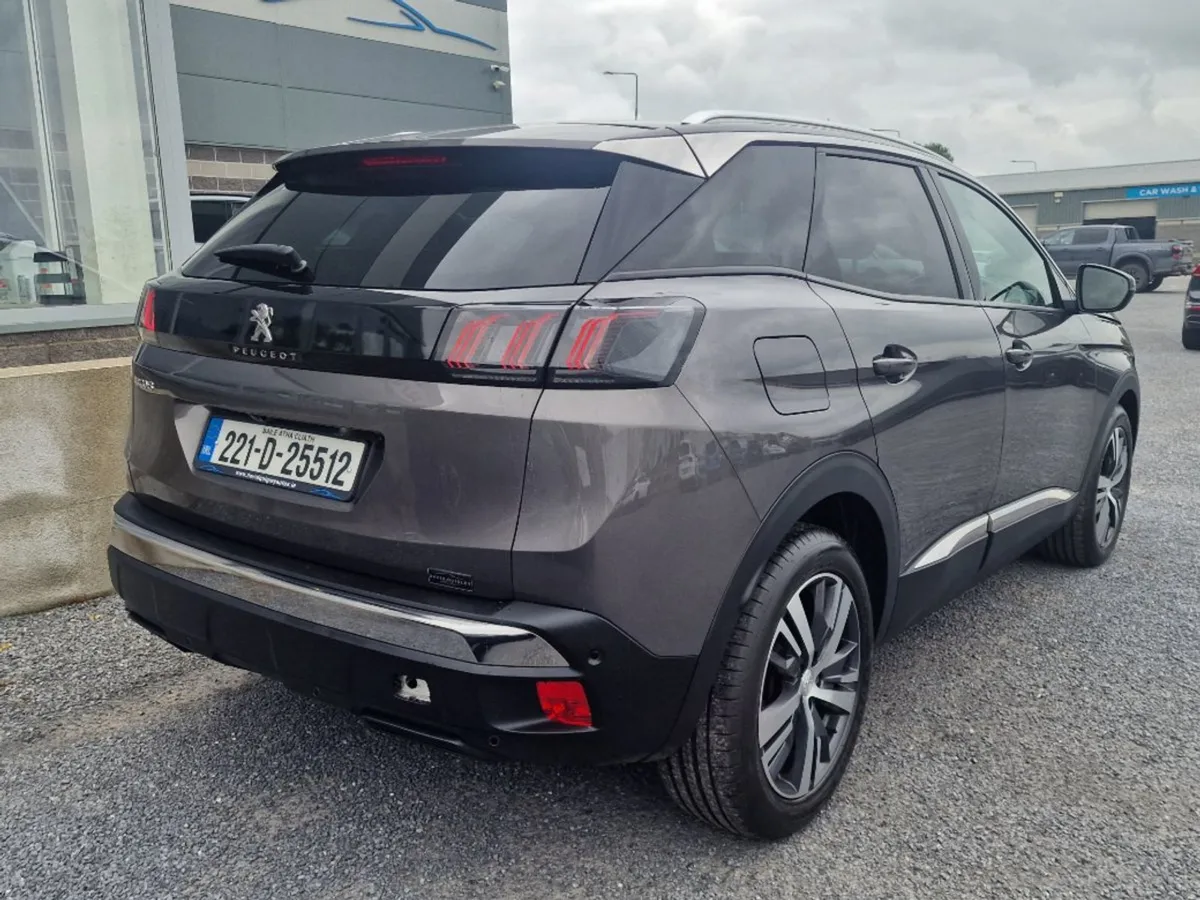 Peugeot 3008 FL Allure 1.5 HDI Auto - Image 3