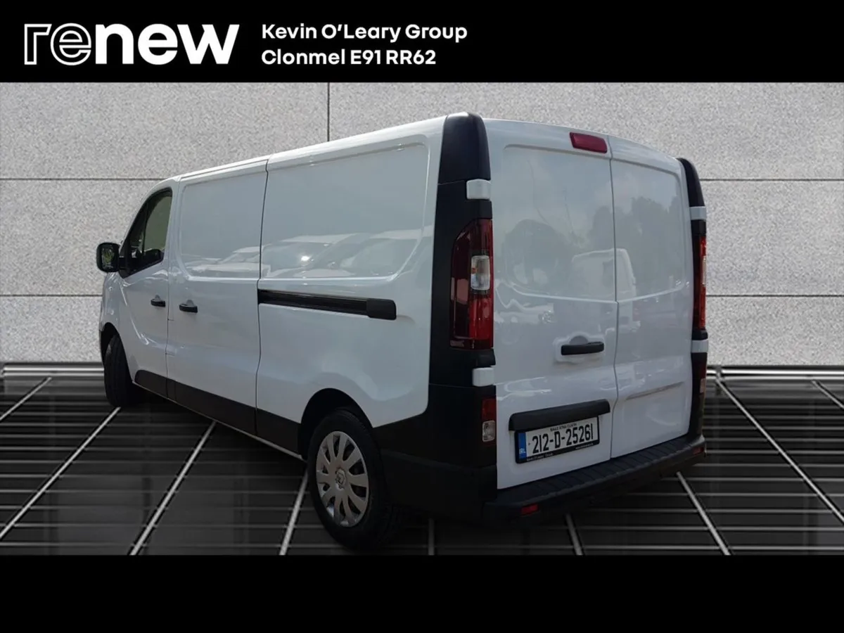 Renault Trafic Trafic Ll30 Energy DCI 120 BUS - Image 3