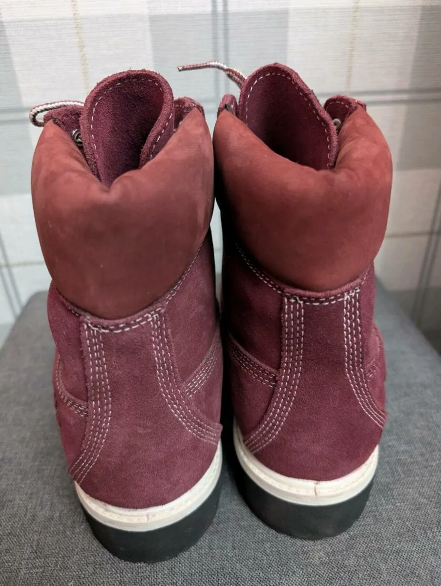 Brand New Timberland 6-Inch uk8.5 boots - Image 4