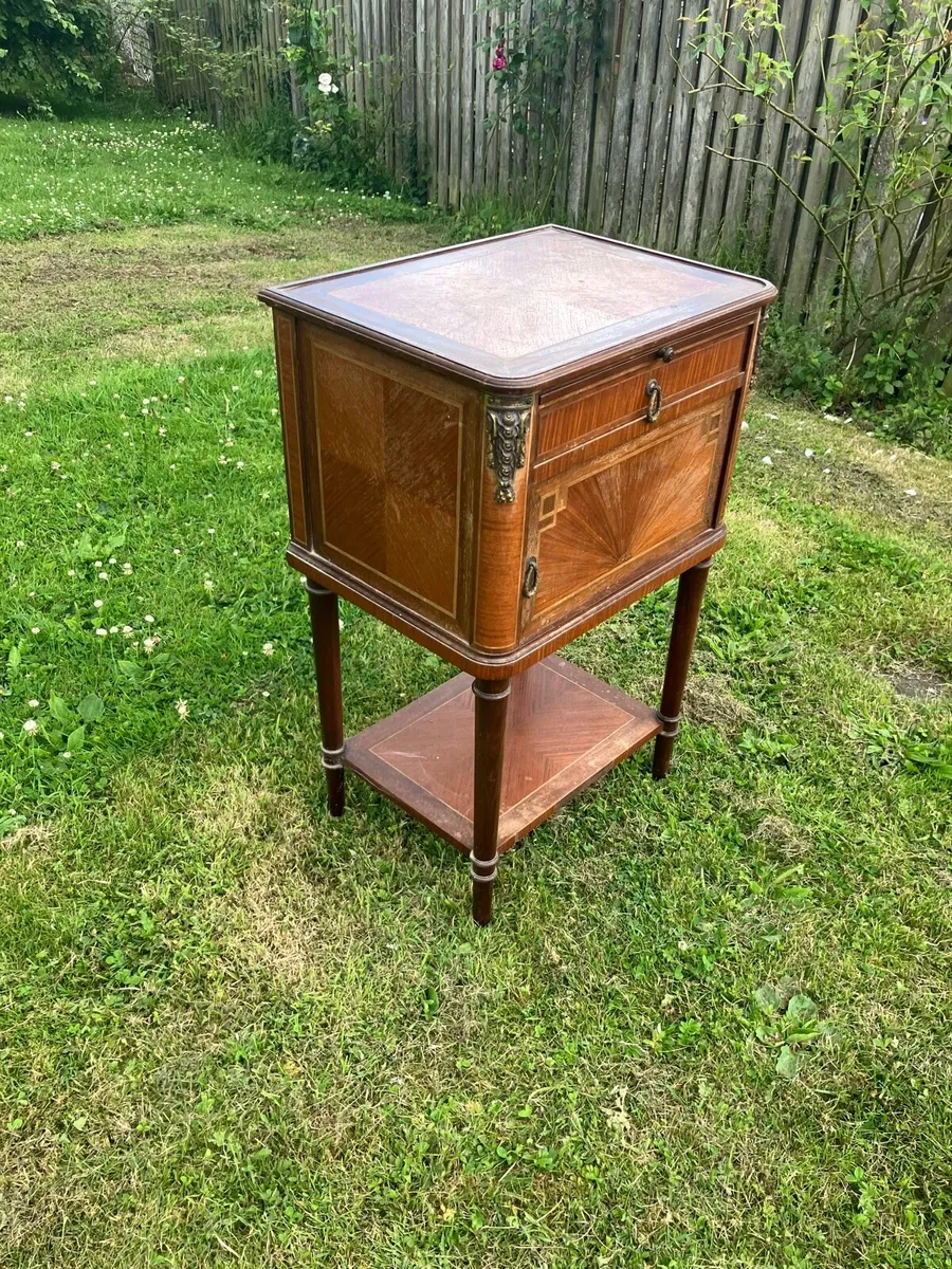 Antiques - Image 3