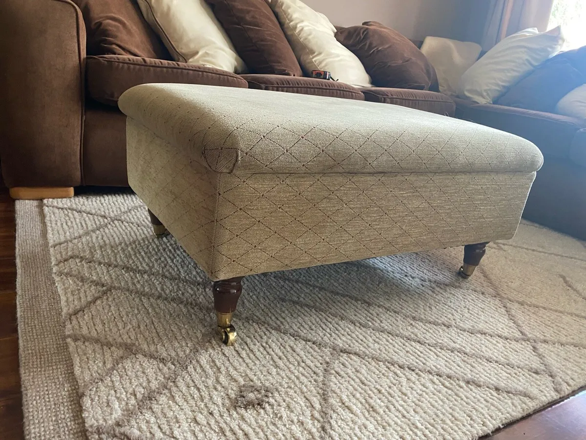 Footstool - Image 2