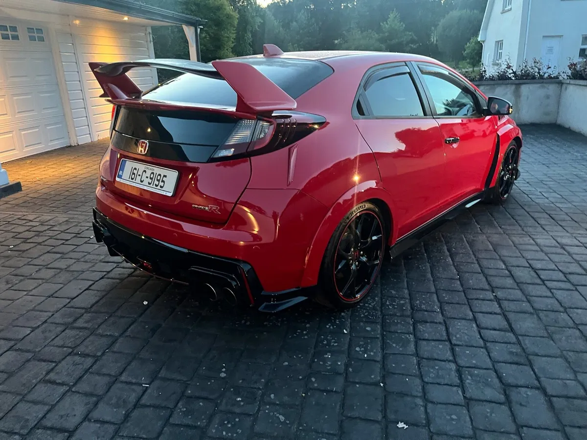 Type R Civic one owner Irish car 45k - Image 2