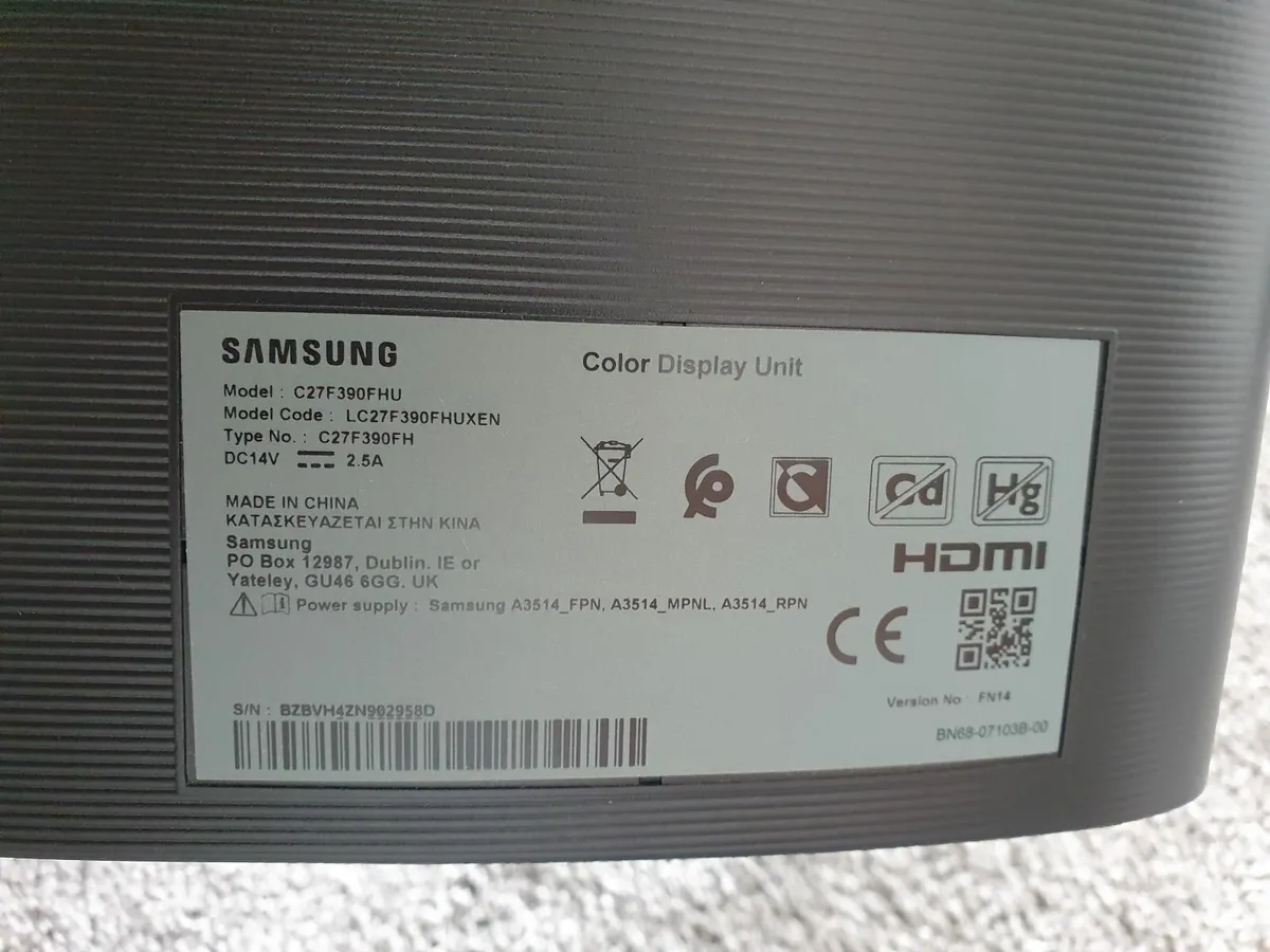 Samsung 27" Computer Monitor - Image 2