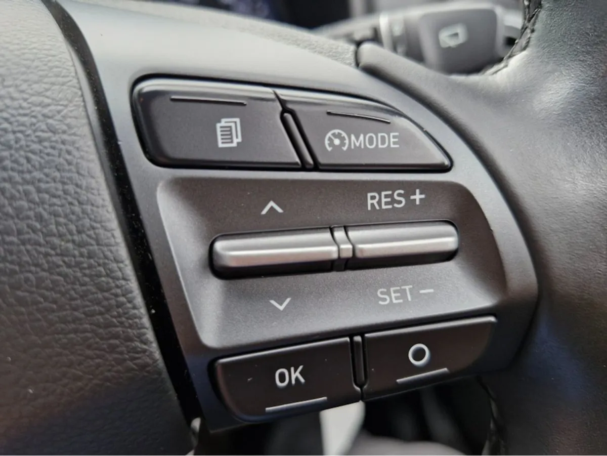 Hyundai Kona Kauai Comfort 5DR Diesel - Image 3