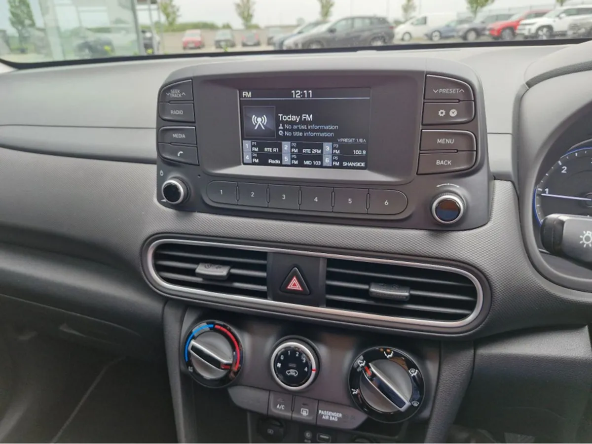 Hyundai Kona Kauai Comfort 5DR Diesel - Image 4