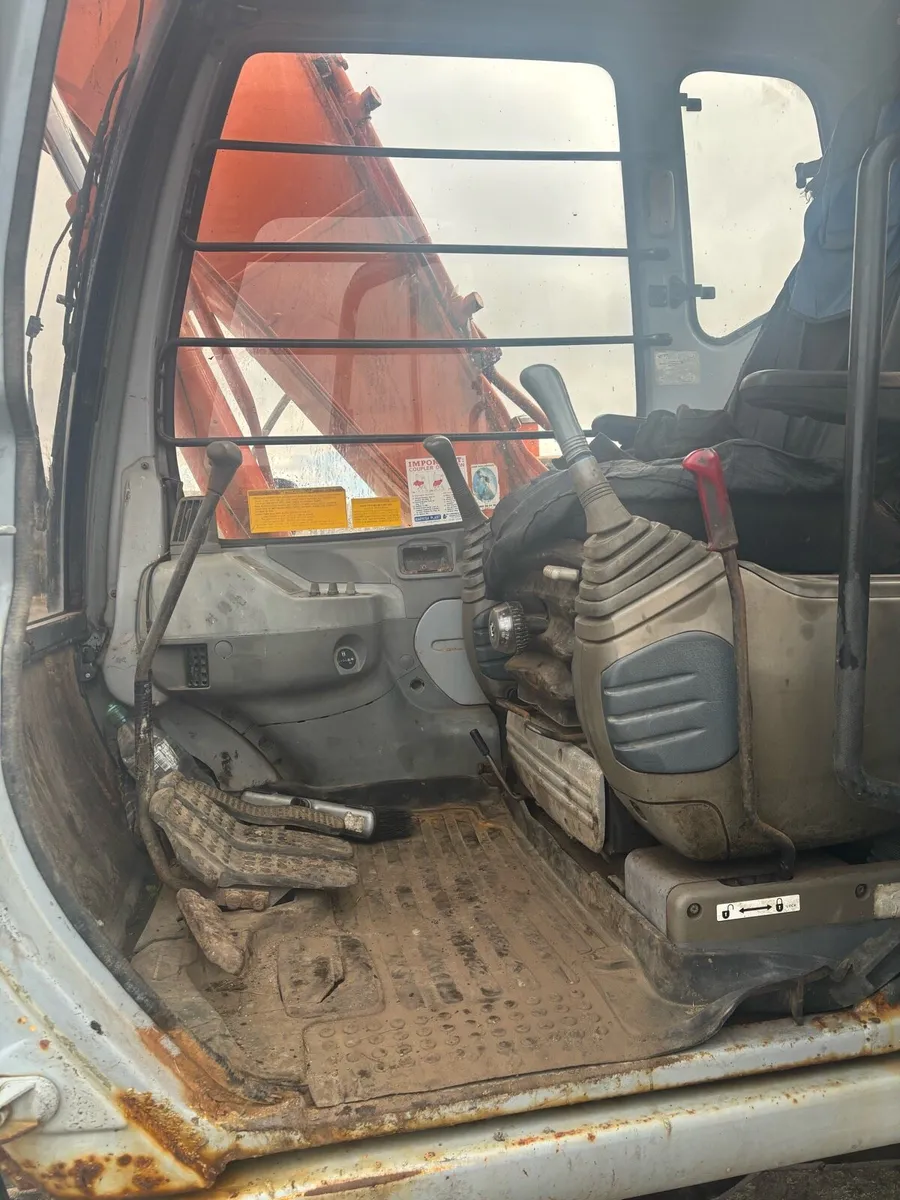 Hitachi 120 - Image 4