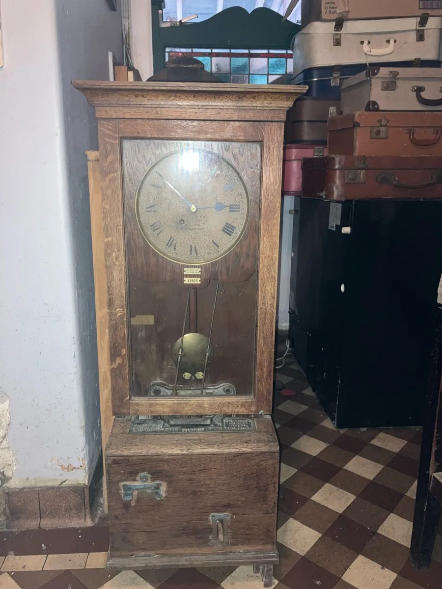 Antique clocks - Image 1