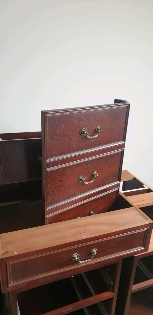 House of Cards Executive Desk- lifetime investment - Image 4