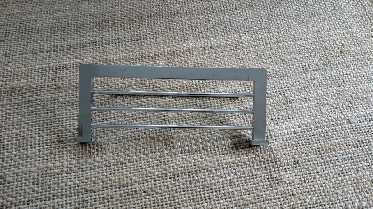 Bathroom accessories - Image 3