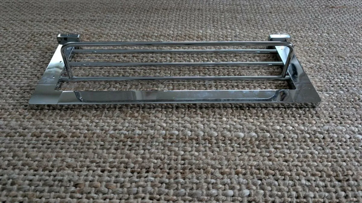 Bathroom accessories - Image 4