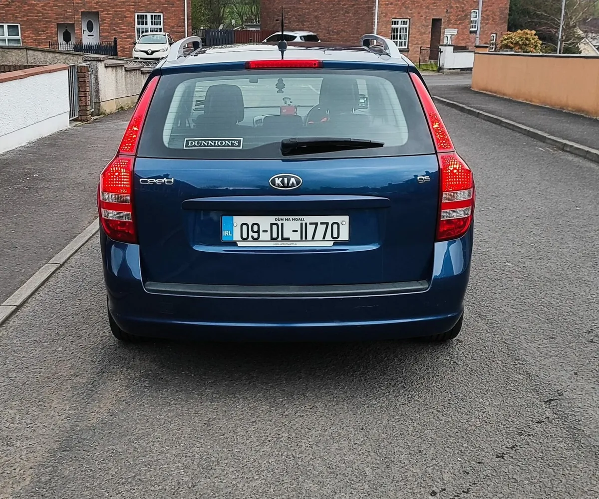 Kia Ceed TAX/NCT/ AFTER OIL SERVICE - Image 3