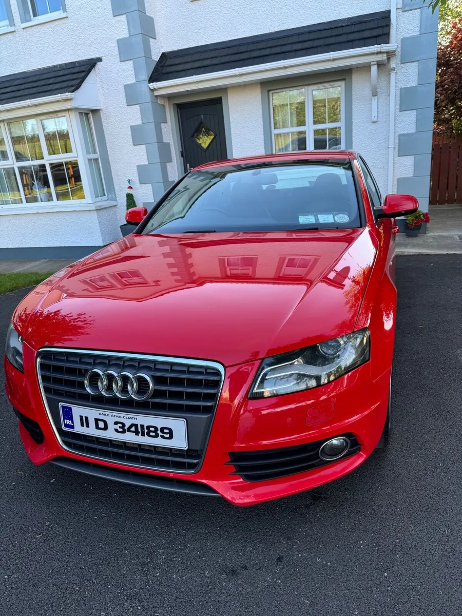 Audi A4 2011 - Image 1