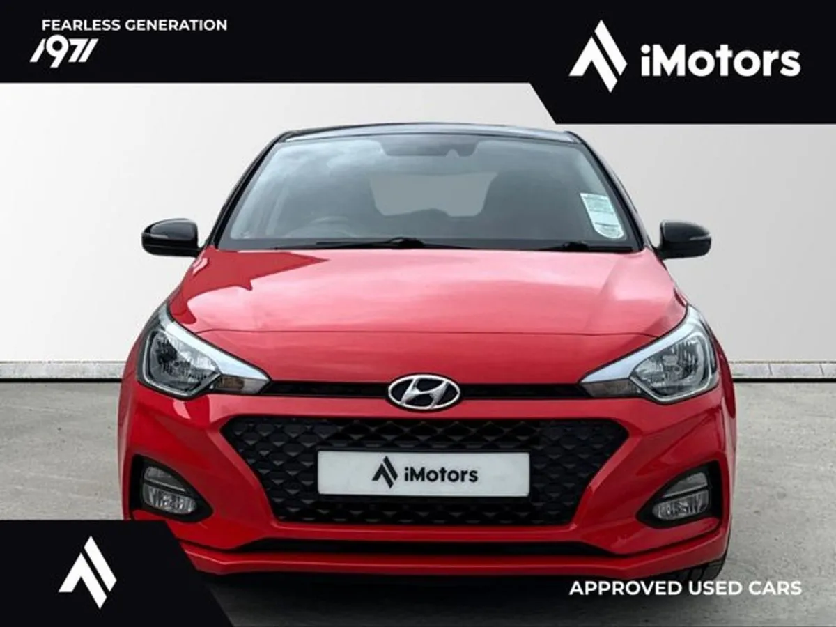 Hyundai i20 Active Deluxe Plus 2 Tone 5DR - Image 2
