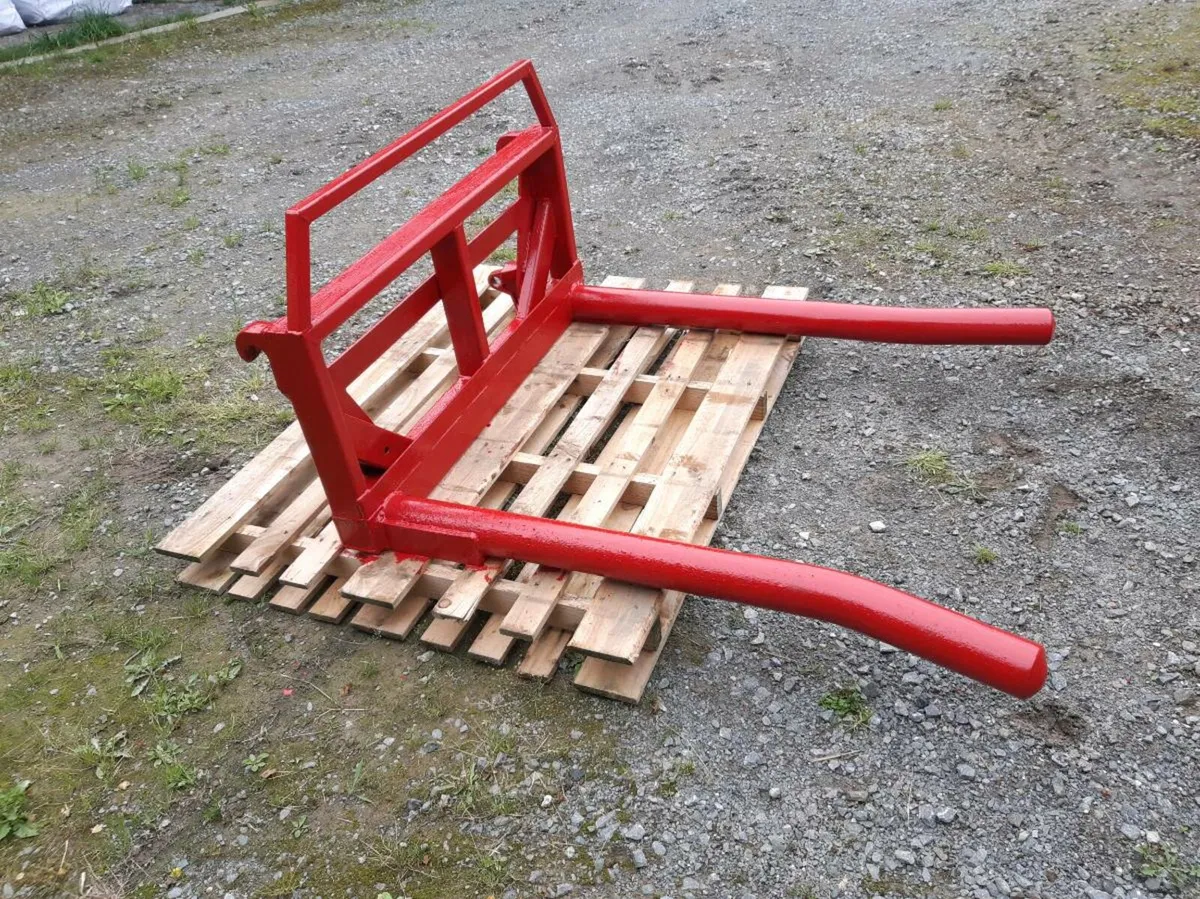Bale handler/carrier - Image 1