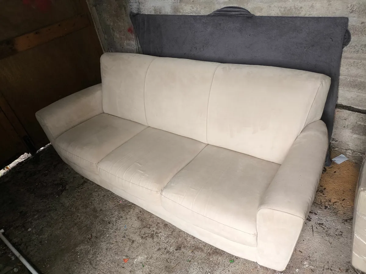 Natuzzi Velvet Sofa Couch Set * 3-Seater + 1-Seat* - Image 4