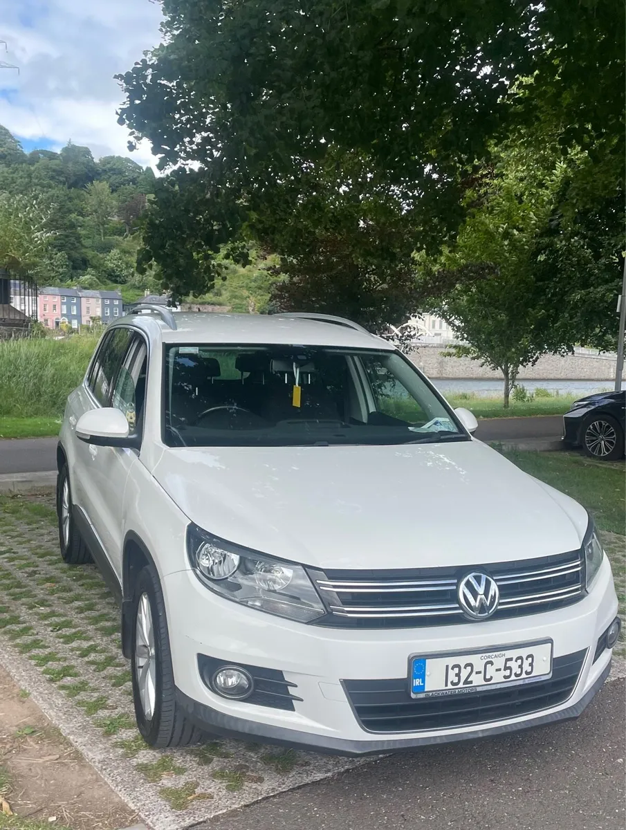 2013 Volkswagen Tiguan - Image 1