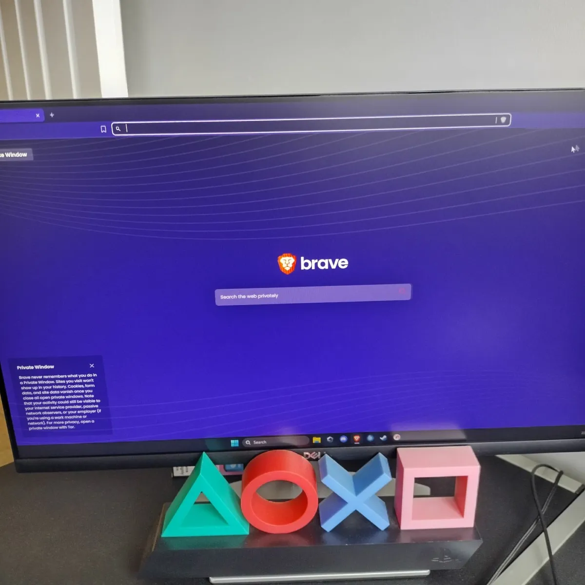Dell PC monitor - Image 1