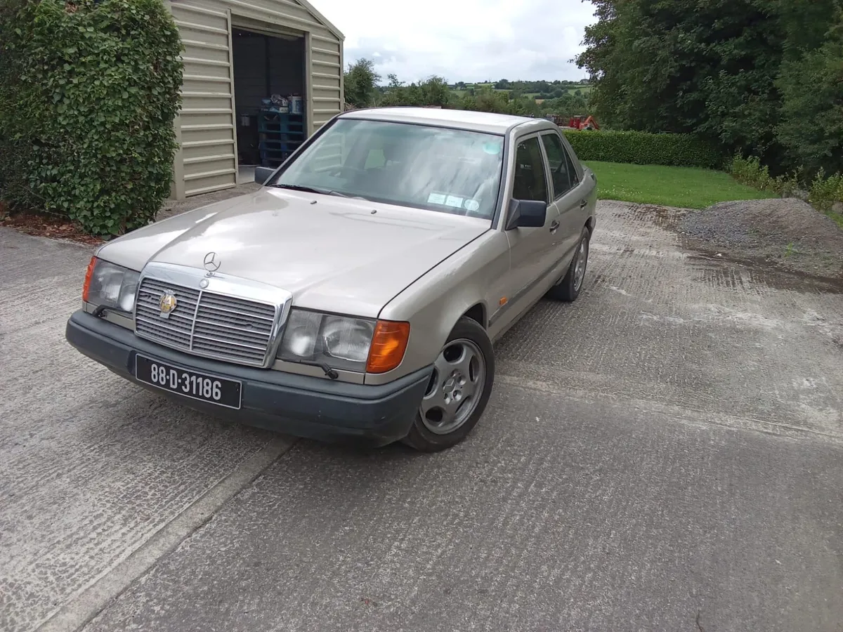 Car - Image 3